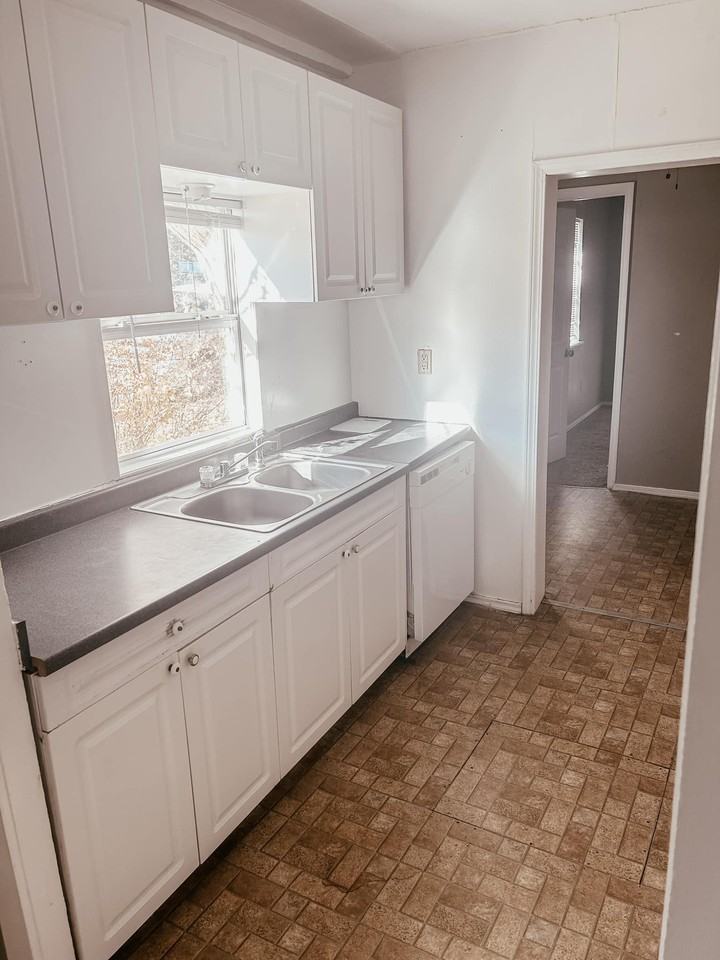 2601 5th Ave #NA - Photo 2 of 7