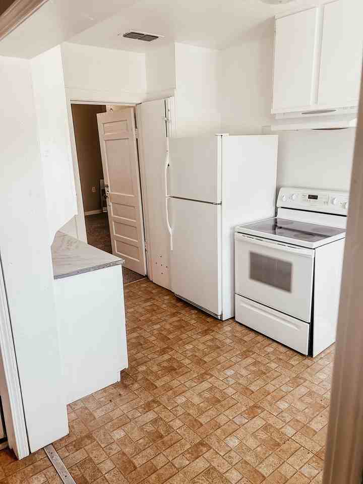 2601 5th Ave #NA - Photo 3 of 7