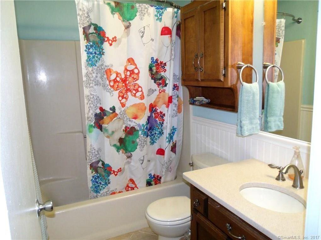 44 Oak Forest Dr #44 - Photo 2 of 20