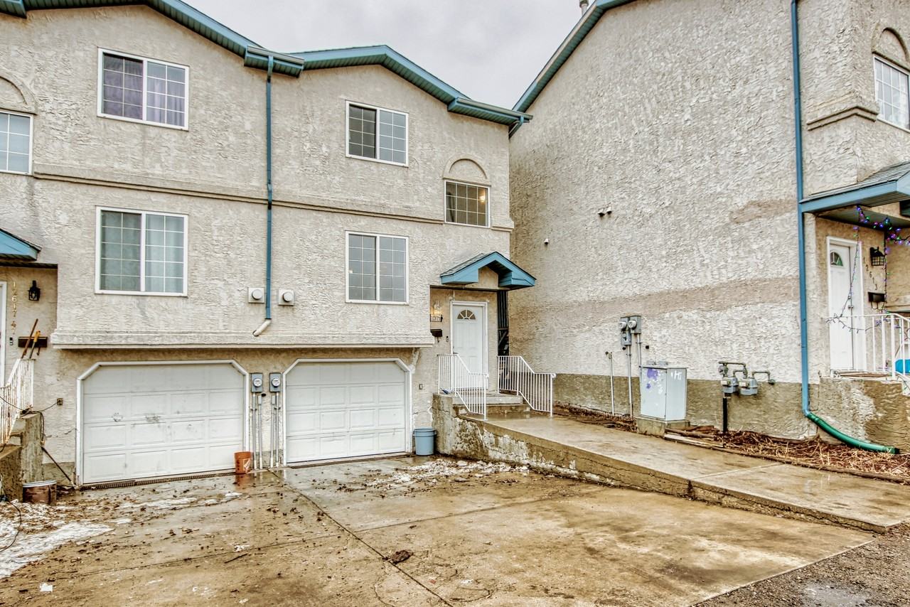 12615 47 St Nw #1 - Photo 3 of 47