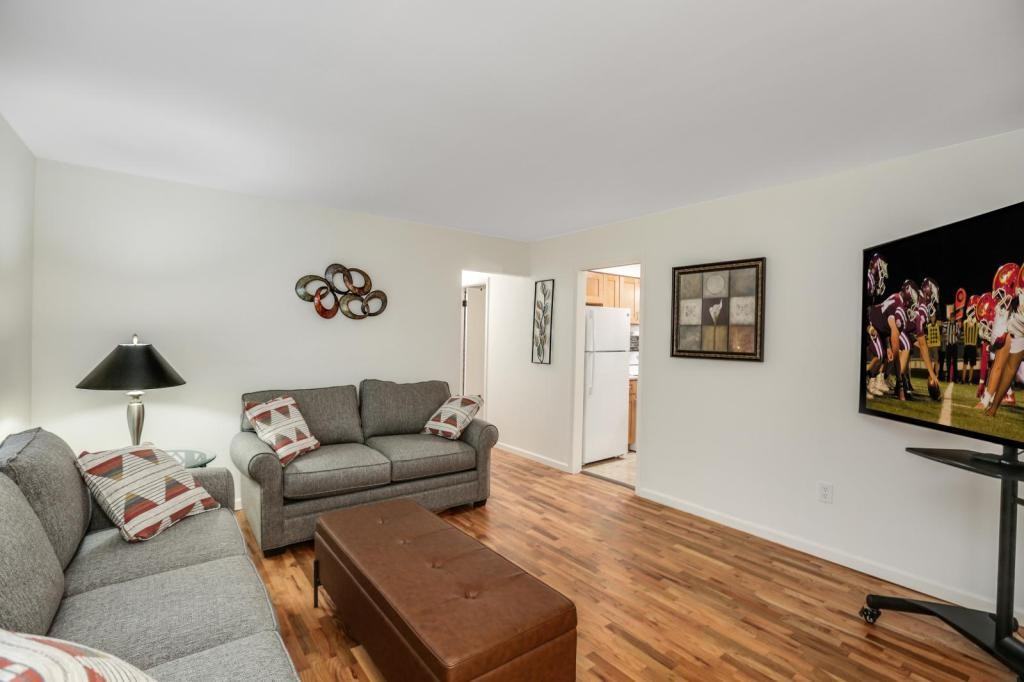 9215 Tavistock Drive - Photo 2 of 15