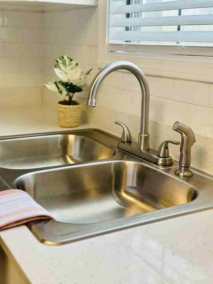 Windsong Townhomes - Photo 4 of 37