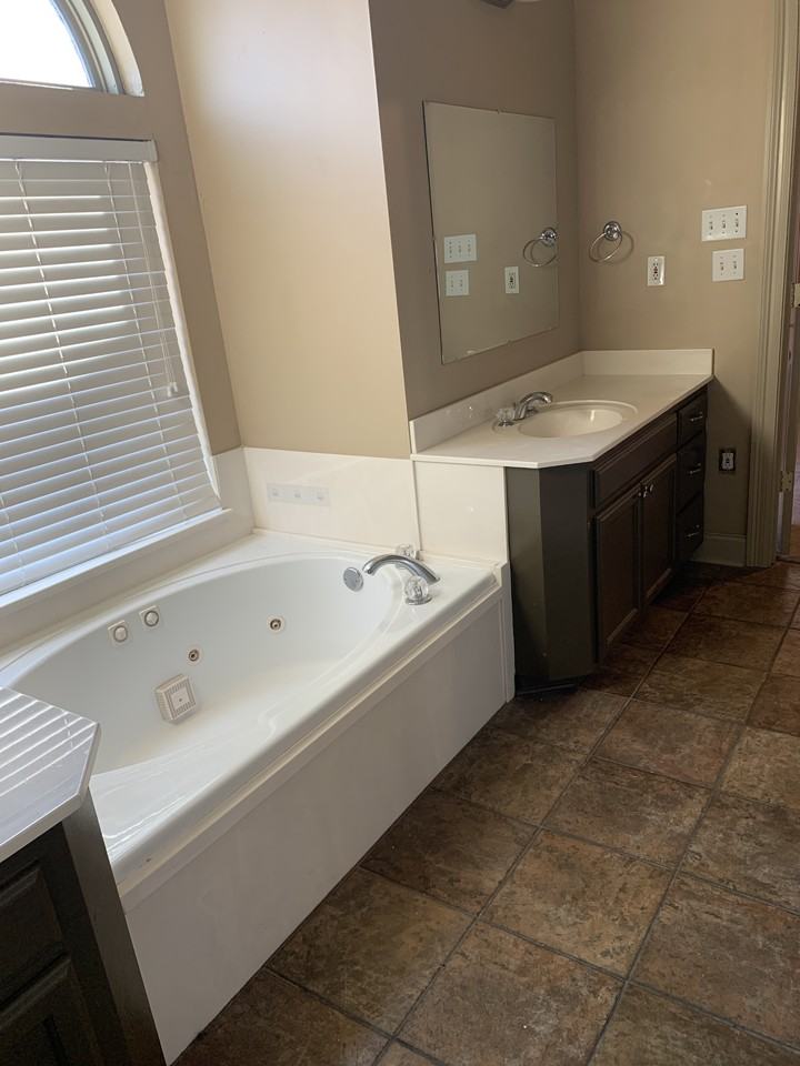 4000 Water Oak Dr #NA - Photo 3 of 5