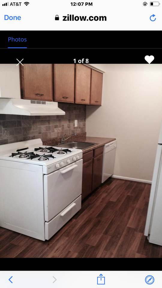534 Meadowbrook Ave #B - Photo 2 of 5