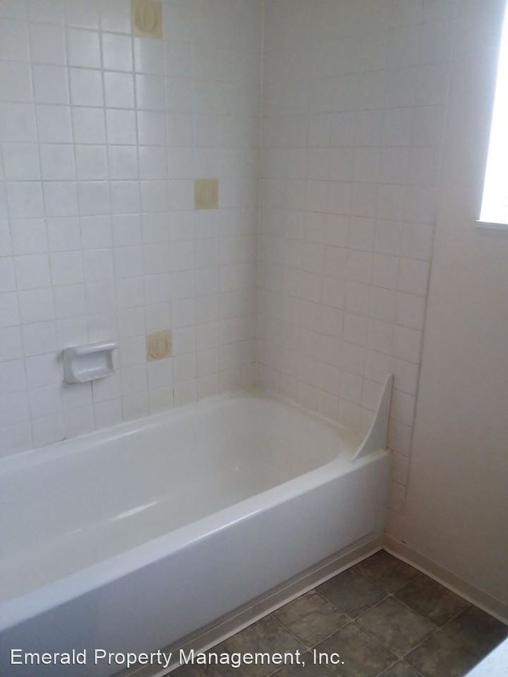 530 & 570 Cedar, 535 & 573 Birch Nordic Arms - Photo 3 of 9