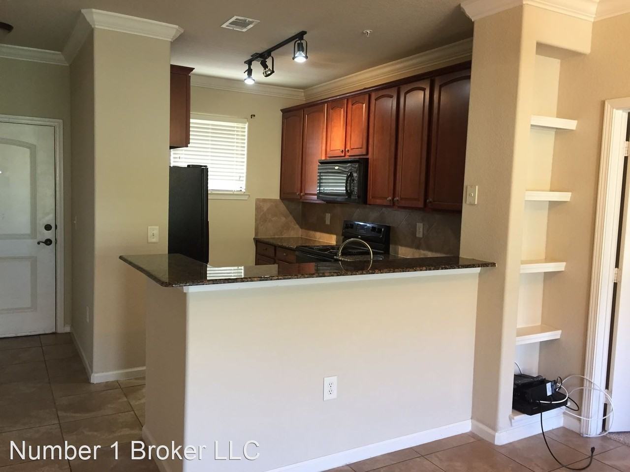 910 Charo Parkway - Photo 2 of 14