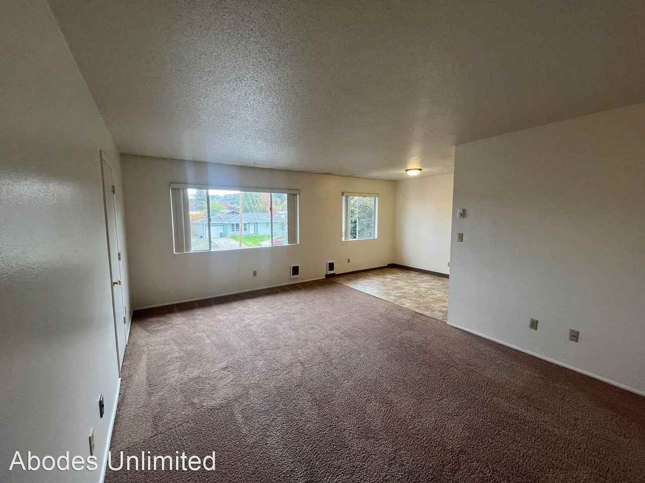 612-658 W Luellen Dr 1-12,14-25 - Photo 3 of 9