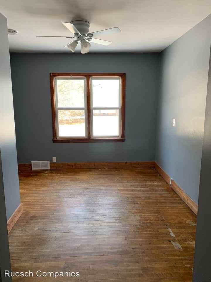 4943 Reddin Road 101, 201 - Photo 2 of 5