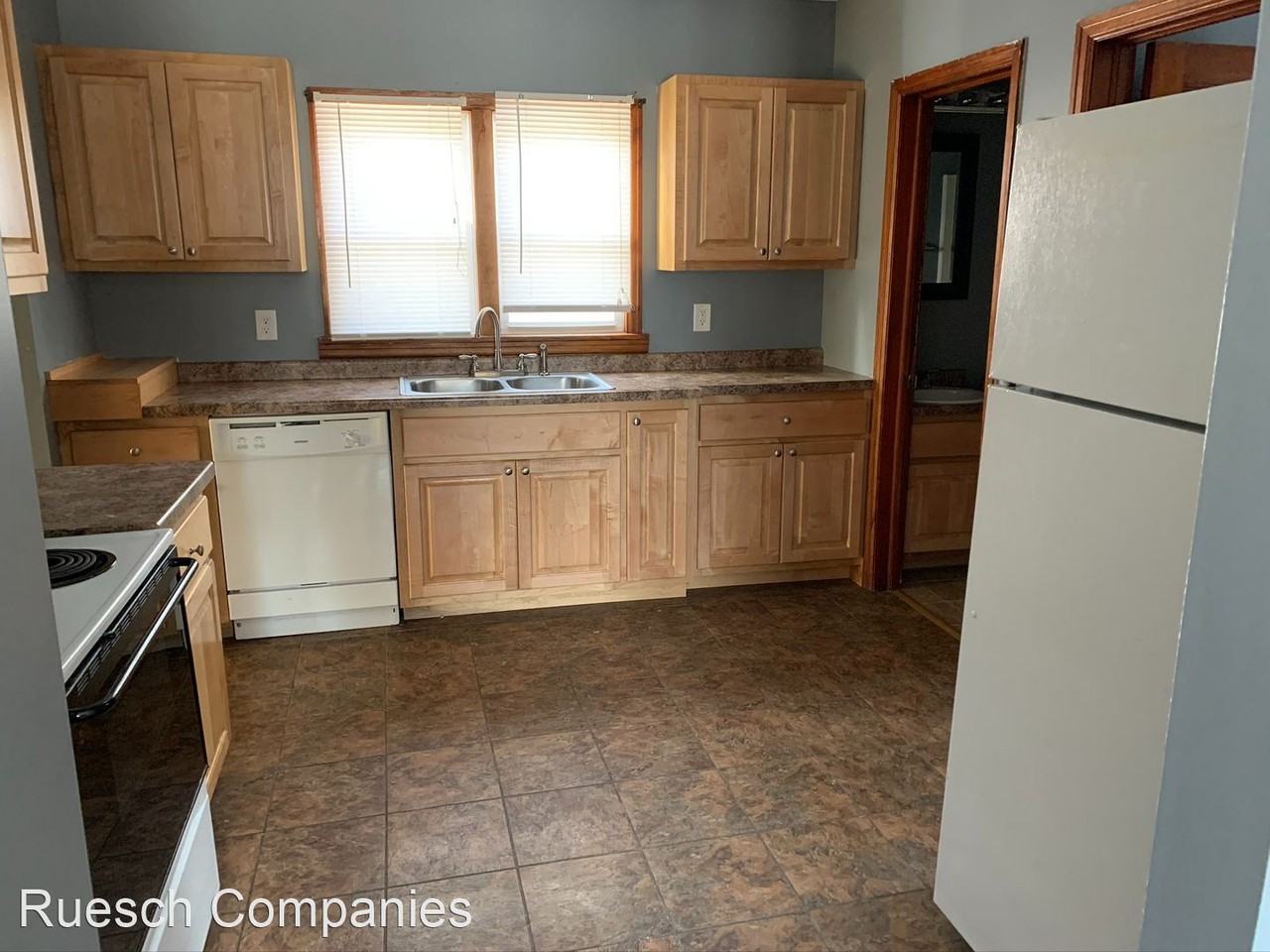 4943 Reddin Road 101, 201 - Photo 3 of 5