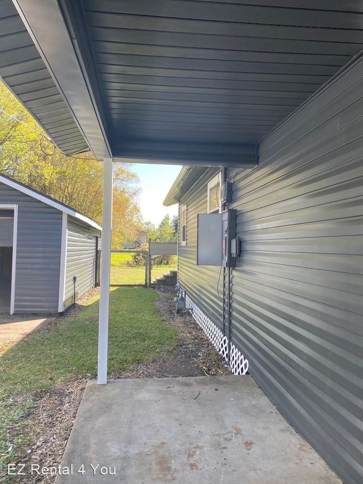 7048 Terrell St - Photo 3 of 25