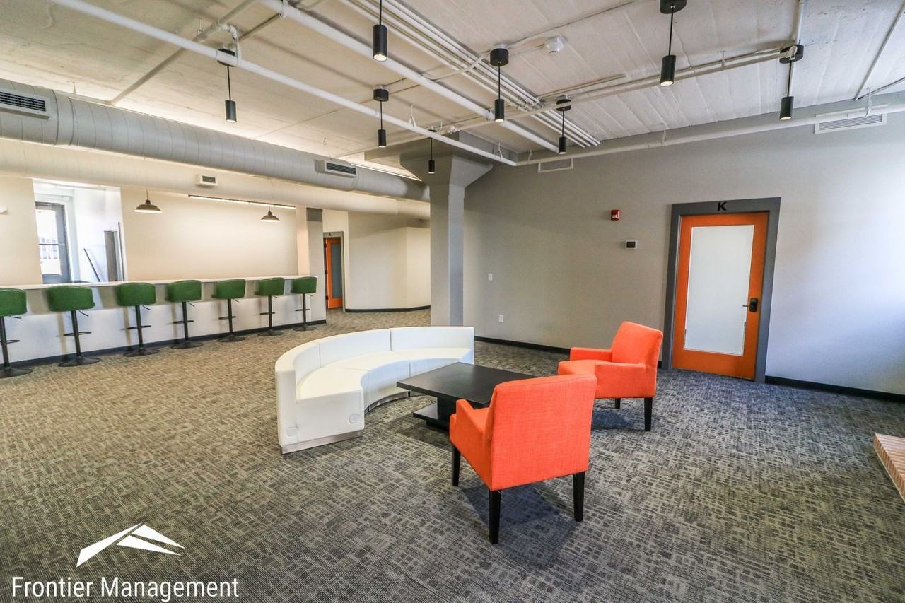 120 N 4th St. - Photo 3 of 6