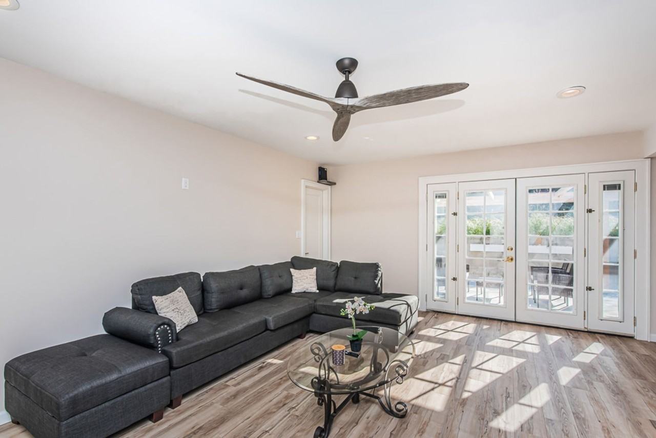 122 Edgewood Dr - Photo 3 of 17