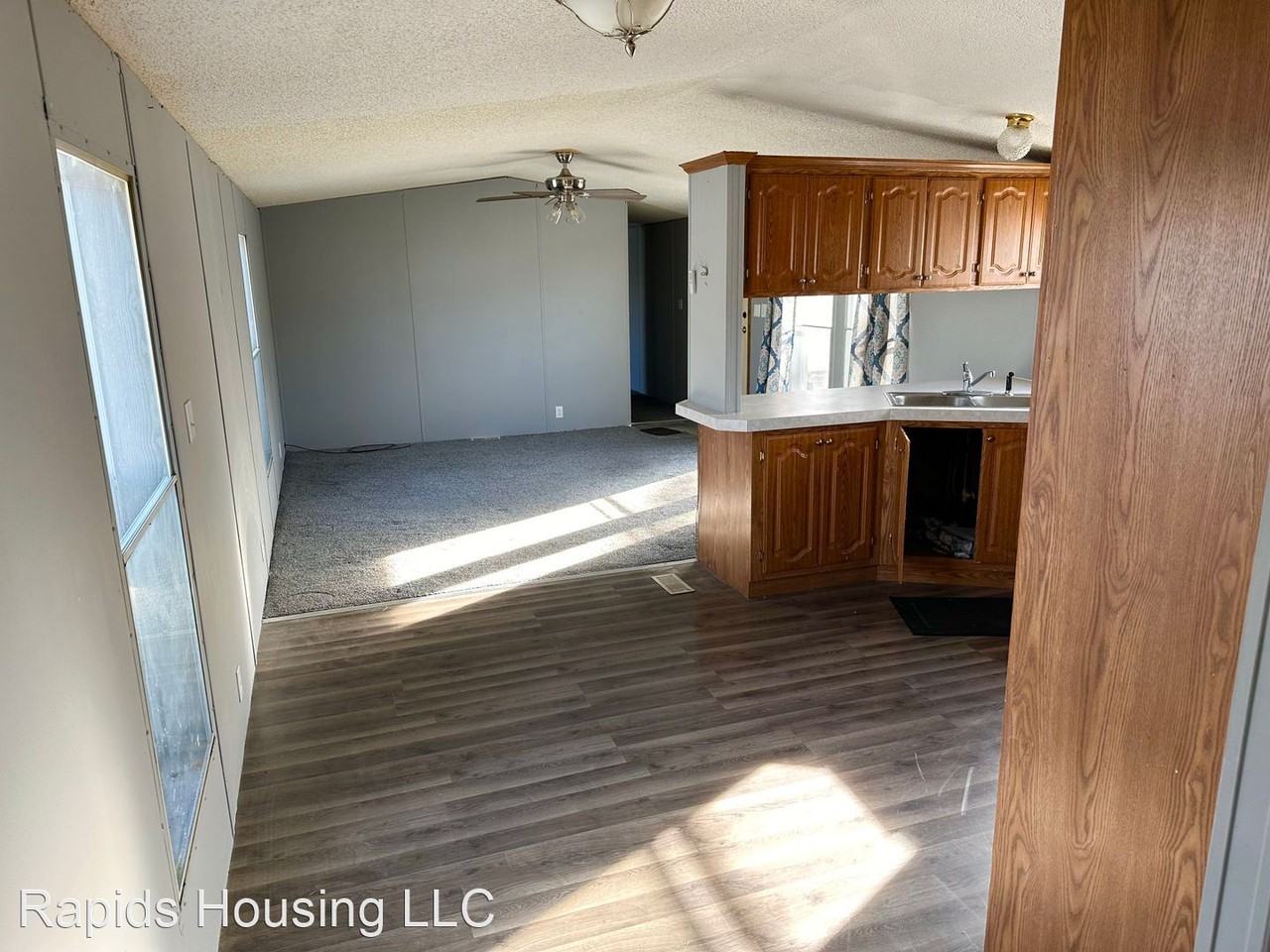 916 S. Madison Street - Photo 3 of 13