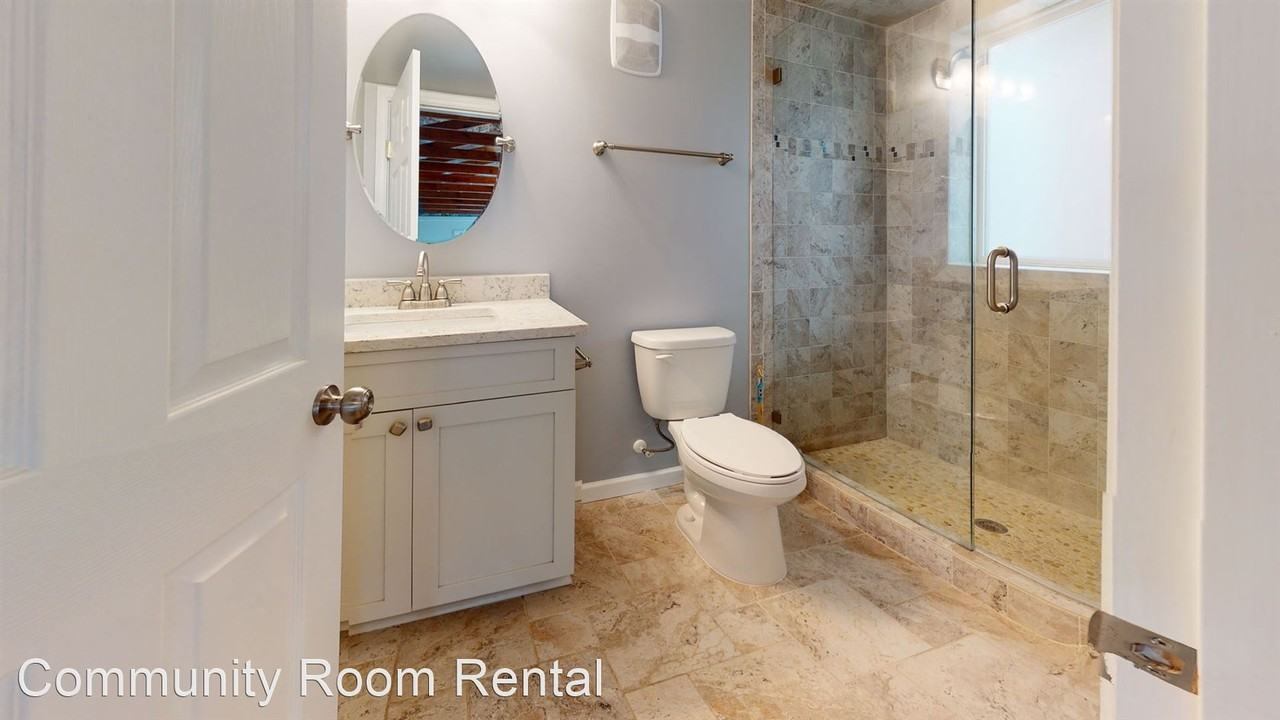 2401 Knickerbocker Dr - Photo 2 of 22