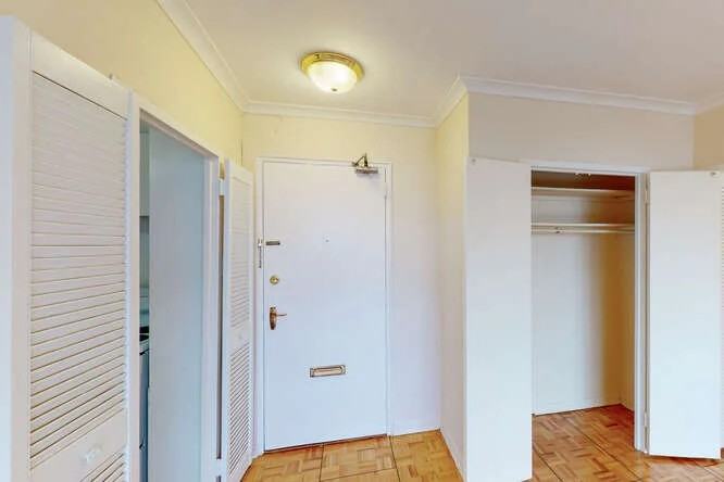 Canyon Apartments in Bathurst Manor, Toronto, ON M3H 4Y2 Zumper