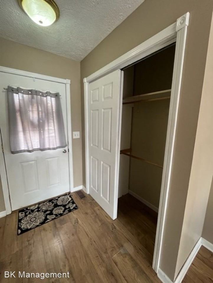 11914 W Breezy Point Dr - Photo 3 of 34