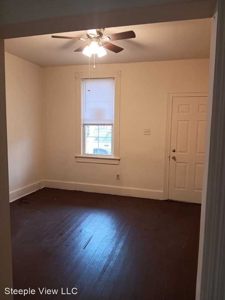 311-313 Arch St - Photo 2 of 11