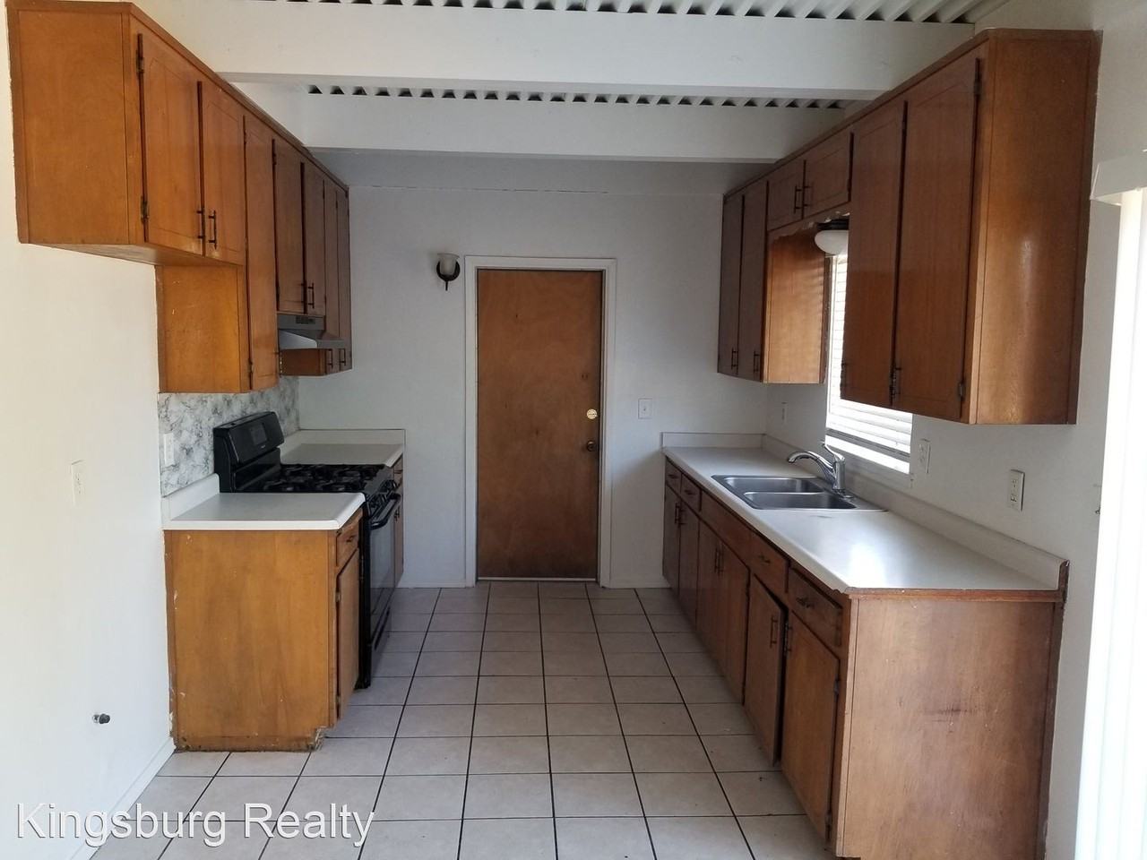 2534 Jackson St - Photo 3 of 8