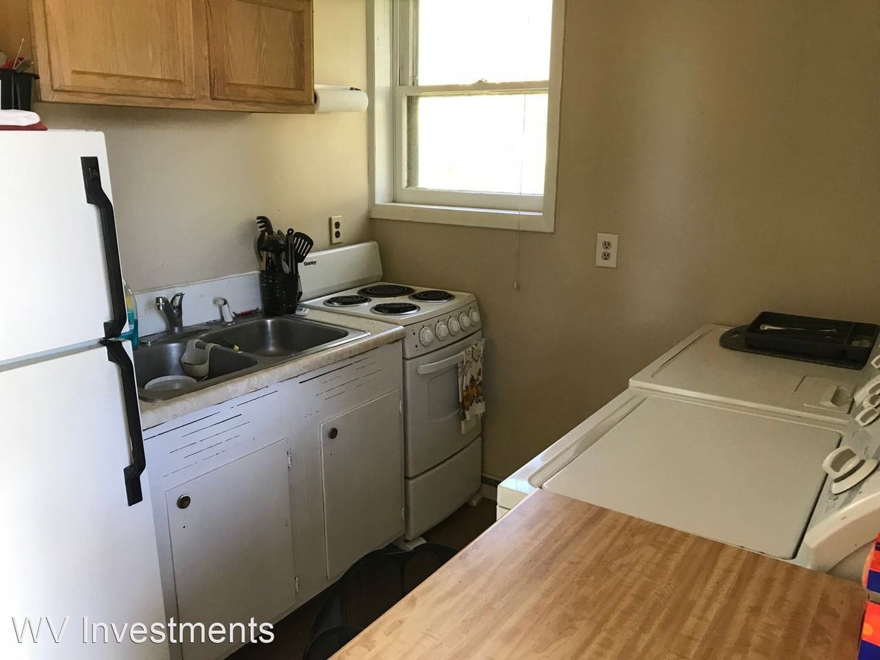 1255 Old Bristol Rd - Photo 2 of 12