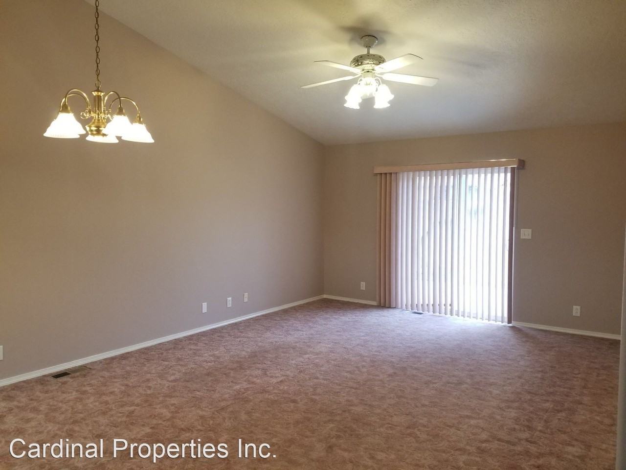 896 Canyon View Loop - Photo 2 of 12