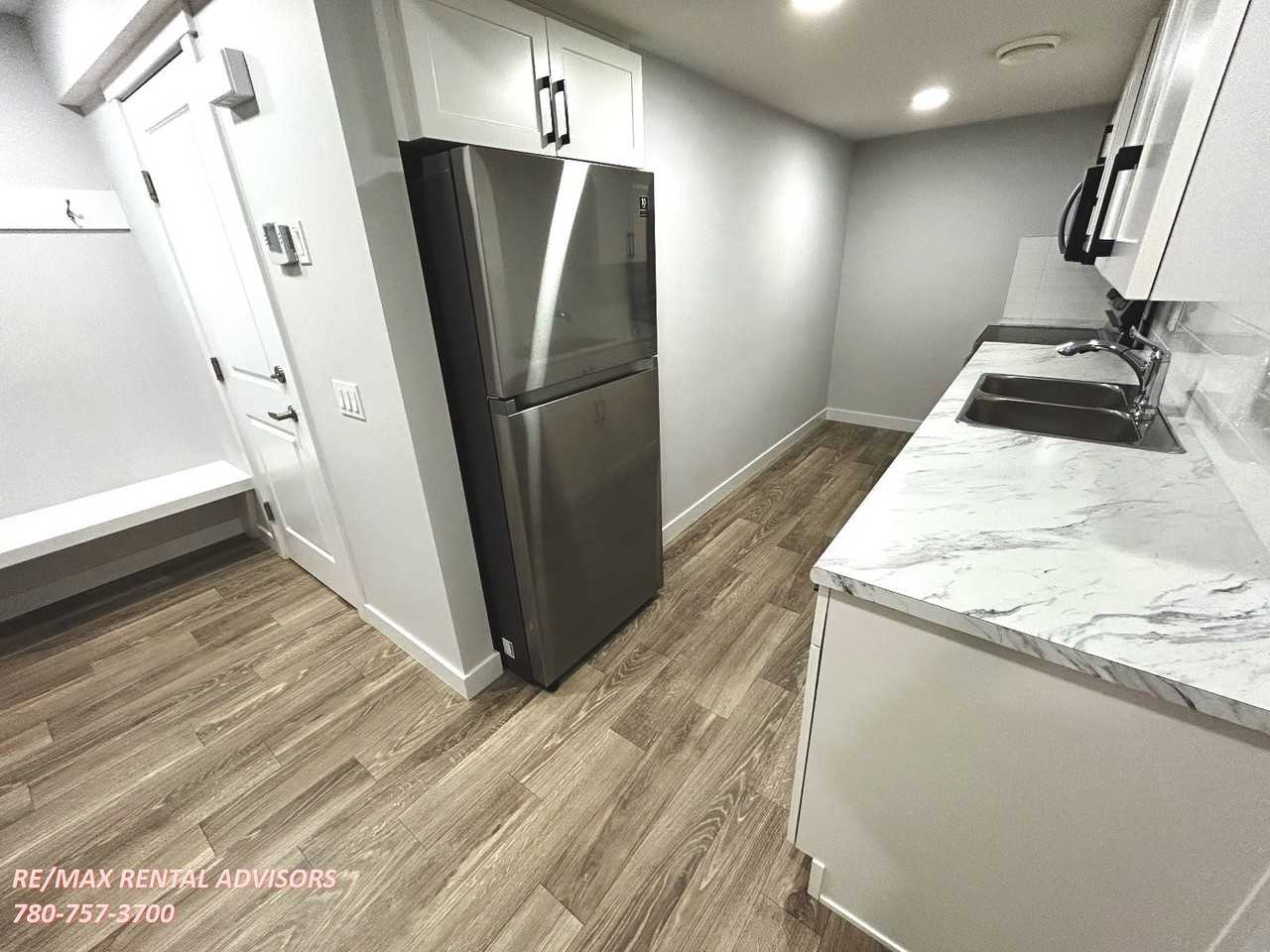 5312 Godson Pt Nw - Photo 3 of 9