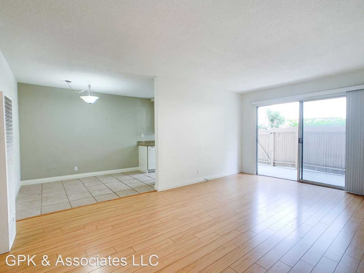 1906 Shenandoah Street - Photo 3 of 11