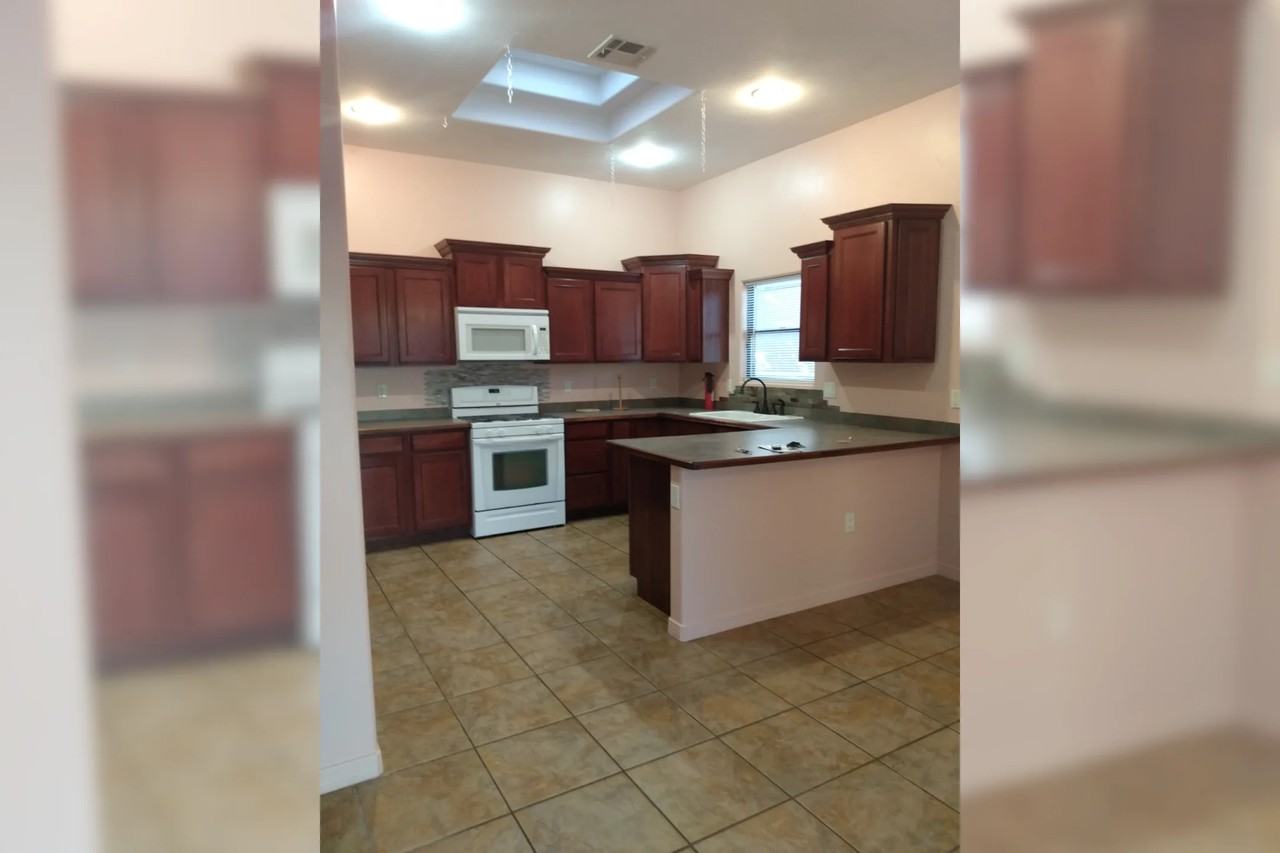 5936 Sandia Ct - Photo 2 of 9