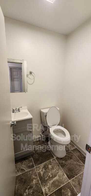 W Vine St - Photo 5 of 15