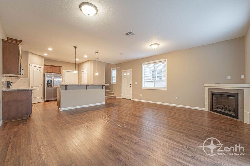 3307 Ne 43rd Pl - Photo 5 of 30