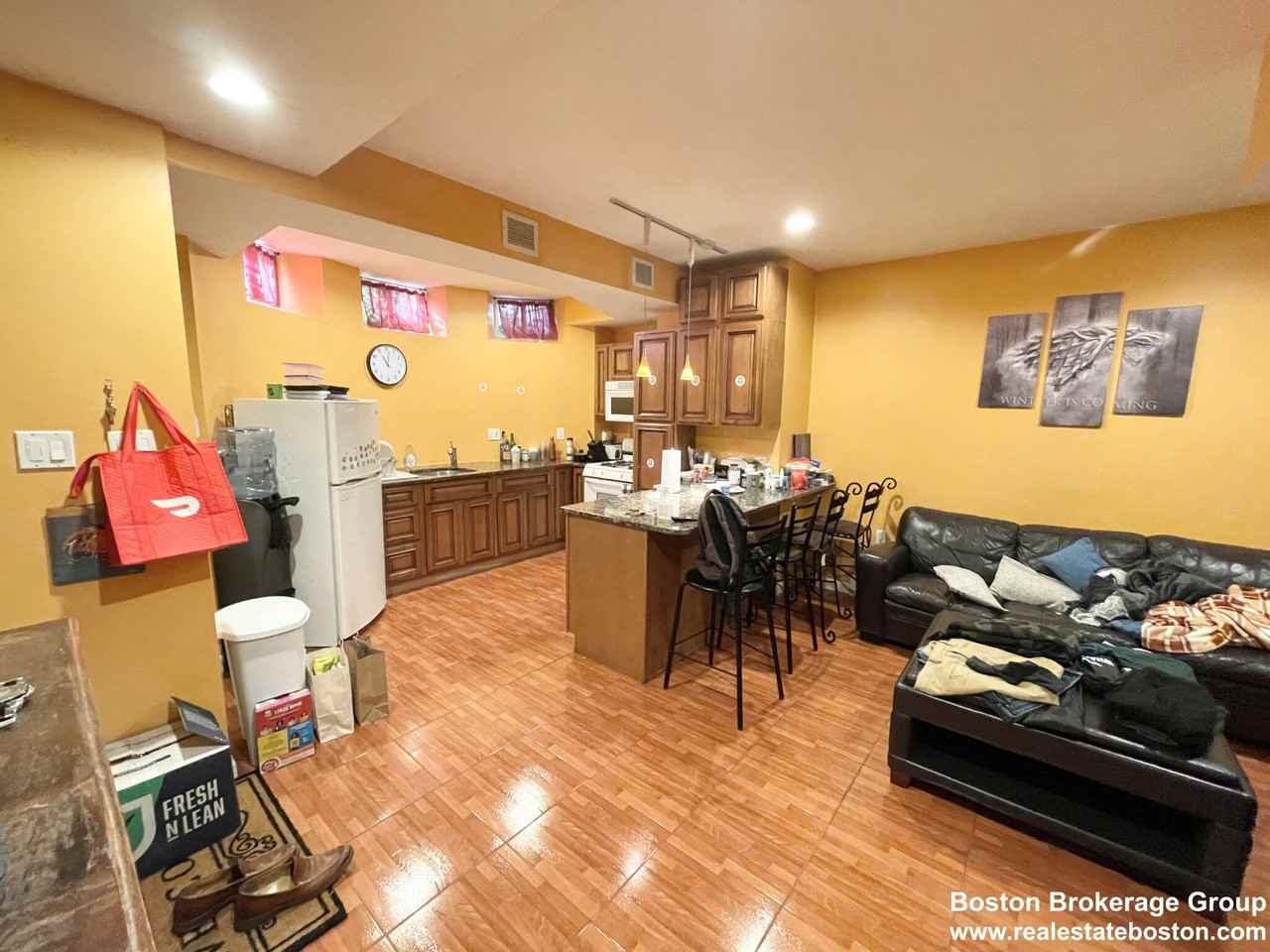 50 Saint Germain St #B - Photo 3 of 8