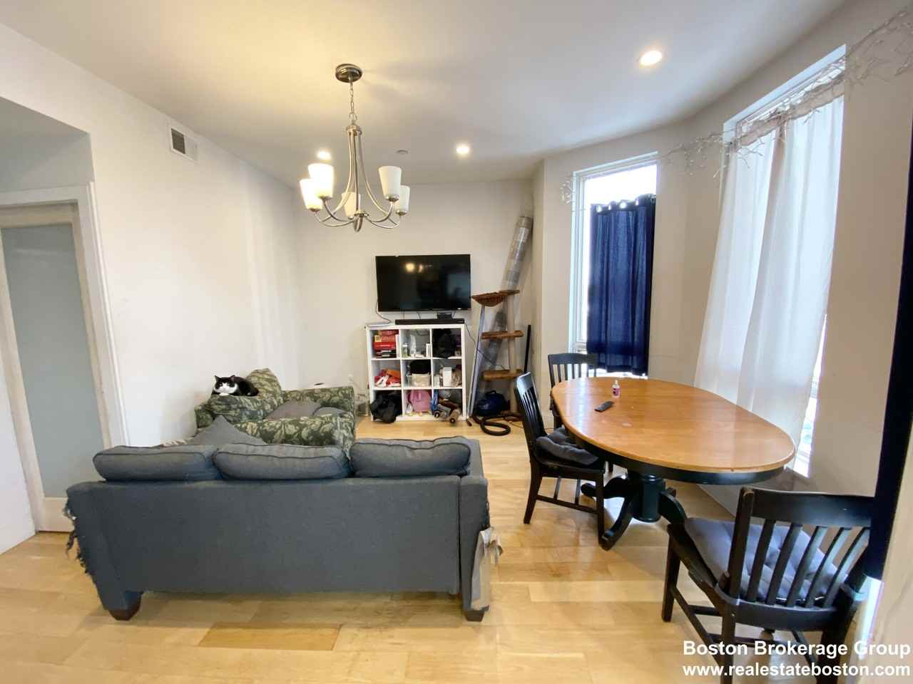 40 Washburn St #2 - Photo 2 of 12