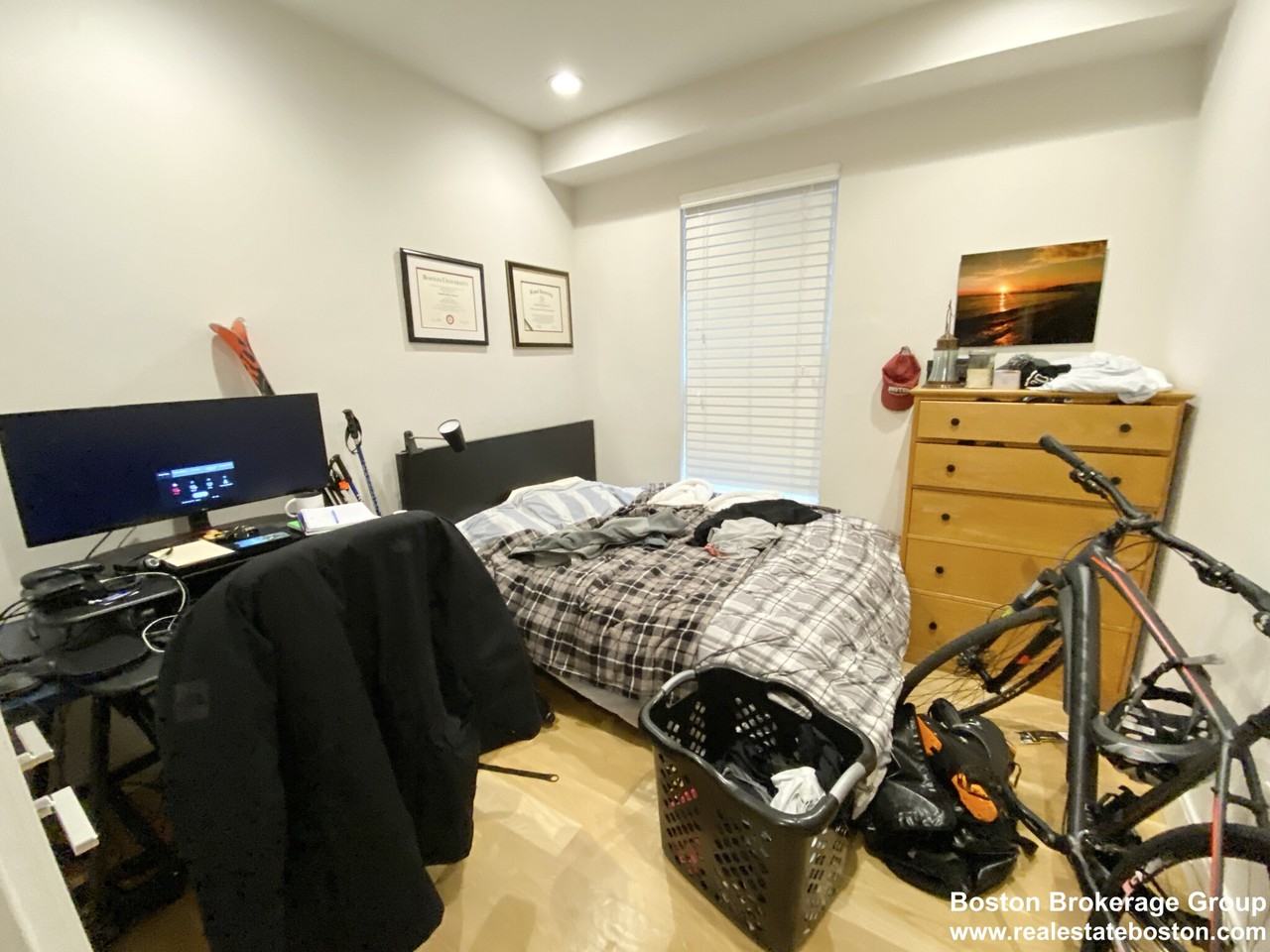 40 Washburn St #2 - Photo 5 of 12