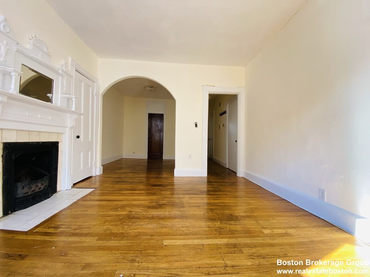 50 Saint Germain St #1 - Photo 3 of 10