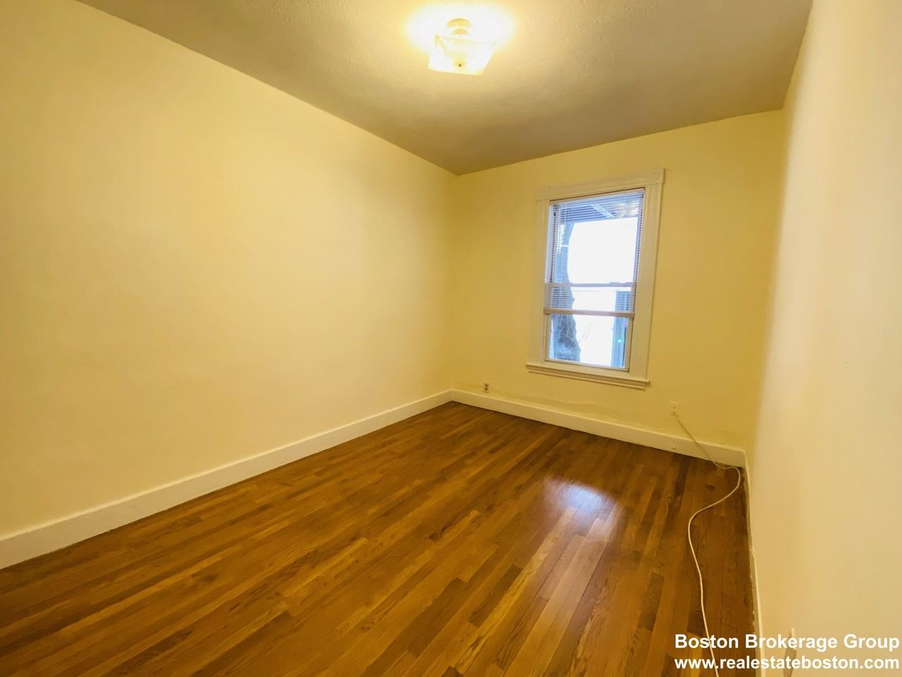 50 Saint Germain St #1 - Photo 7 of 10