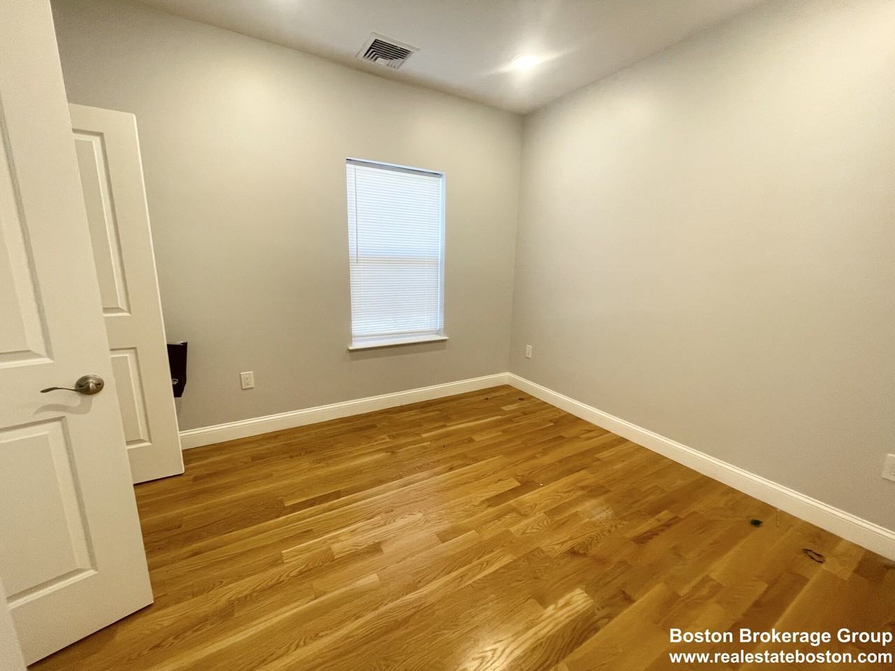 65 Burrell St #2 - Photo 6 of 11