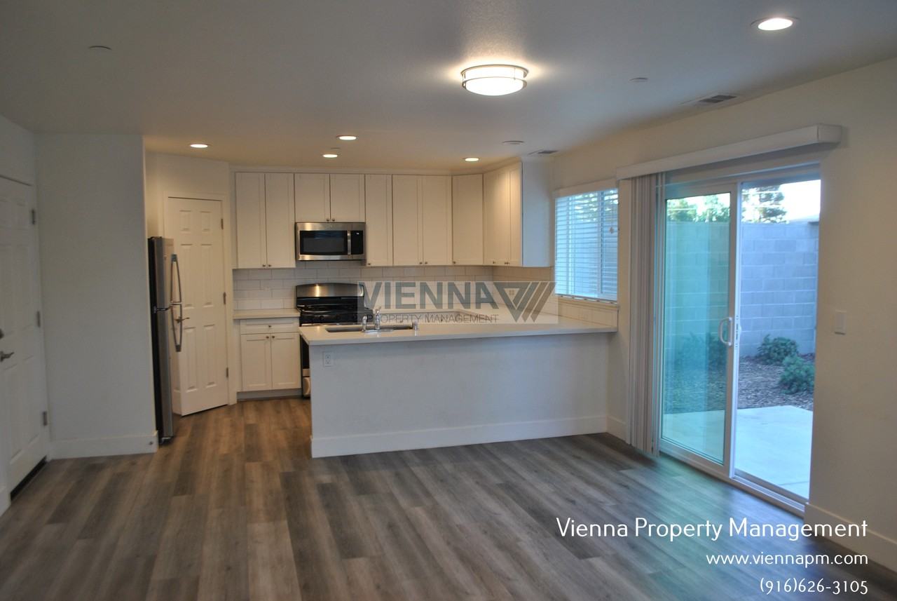 4830 Morgera Ln - Photo 6 of 20