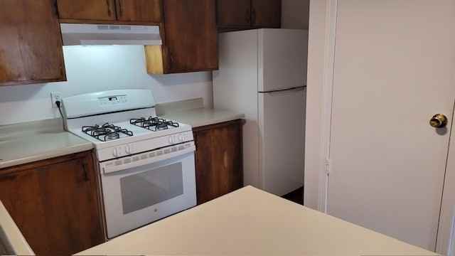 424 Columbia Dr Se - Photo 4 of 39
