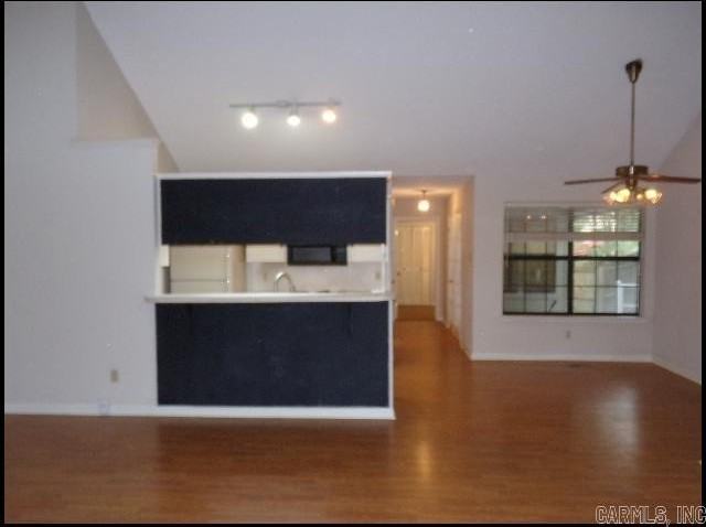 16 Woodlore Cir - Photo 3 of 22