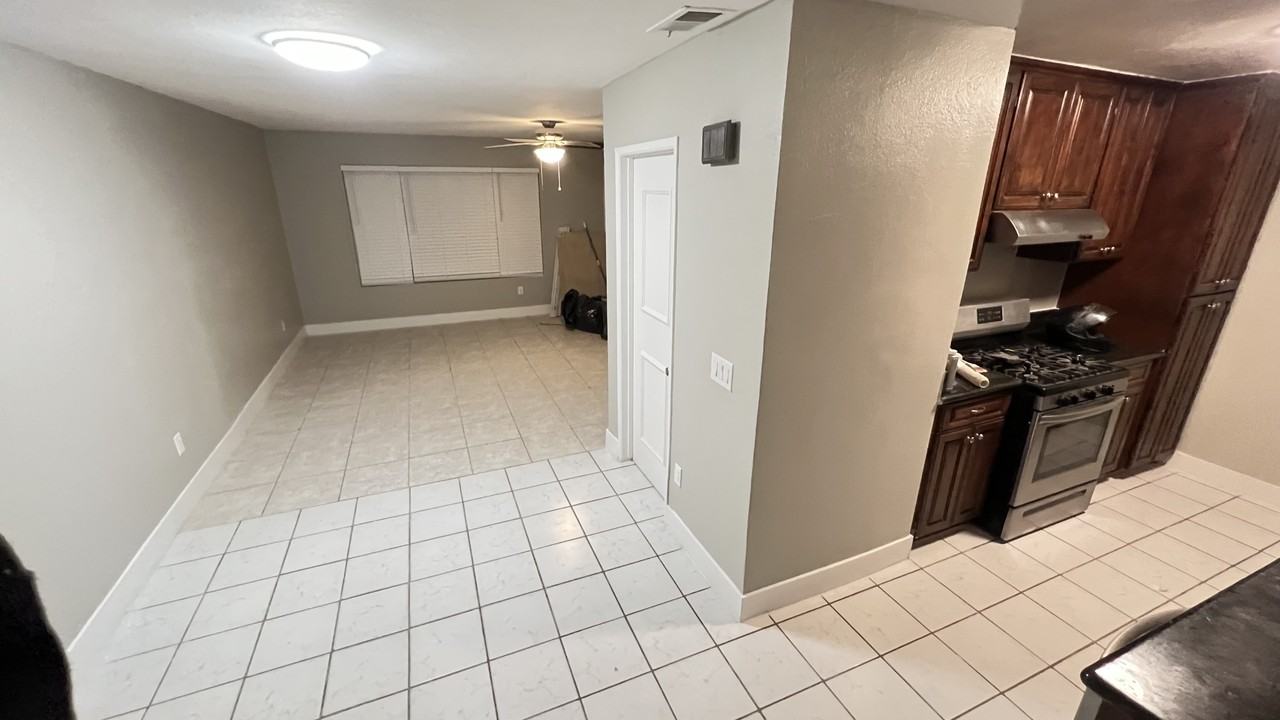 3446 Thunder Dr #3446 - Photo 2 of 7