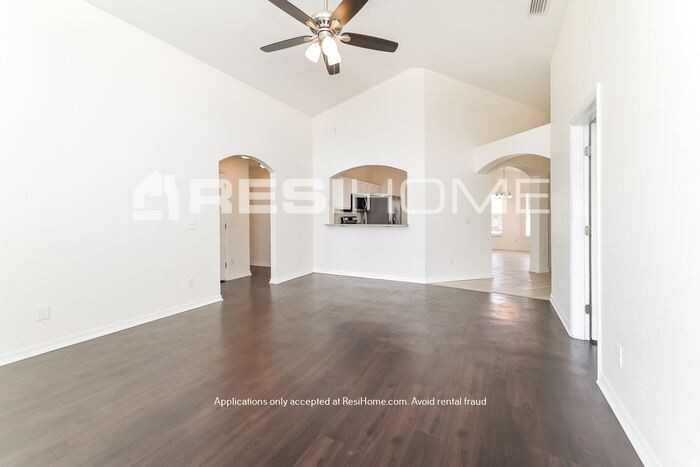 166 Argyle Gate Loop Rd - Photo 3 of 24