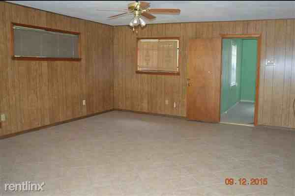 8515 Tilgham St - Photo 3 of 8