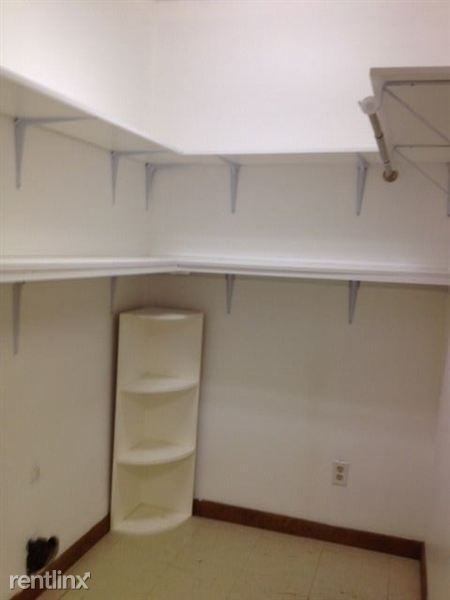 258 Blue Prince Rd - Photo 3 of 9