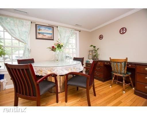 43 Jericho Rd - Photo 2 of 8