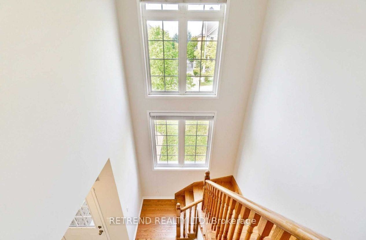 23 Thomas Legge Crescent #None - Photo 3 of 6