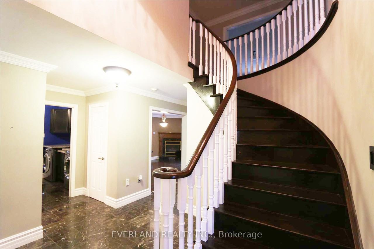 671 Sandford Street #None - Photo 2 of 6