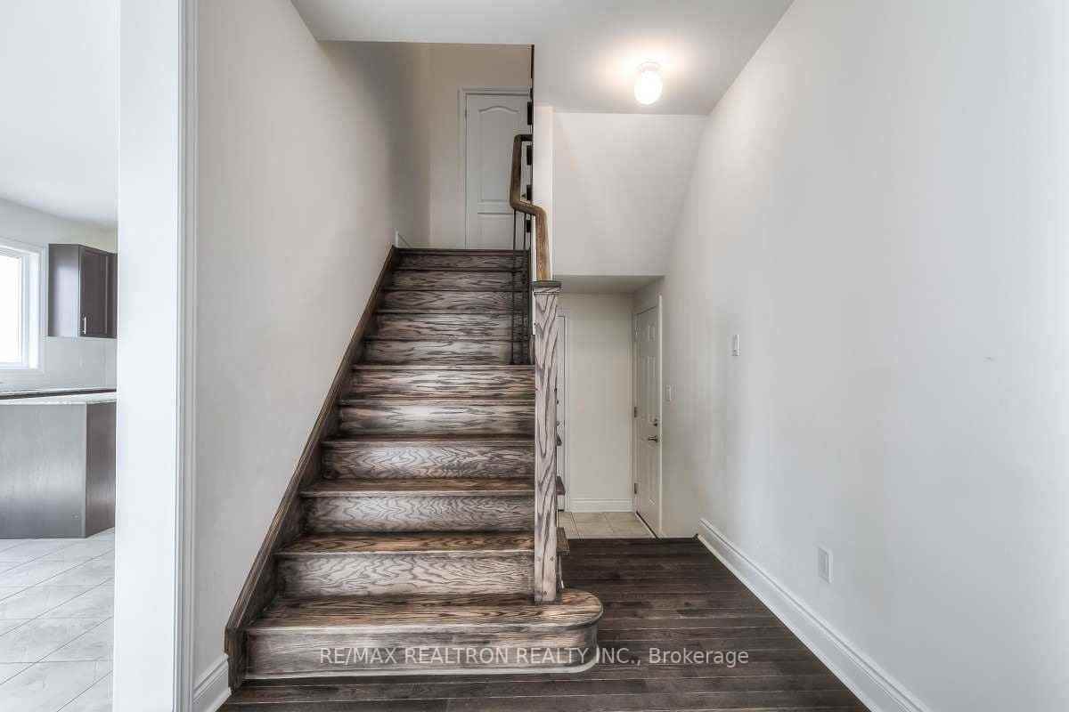 1119 Grainger Trail #None - Photo 3 of 6