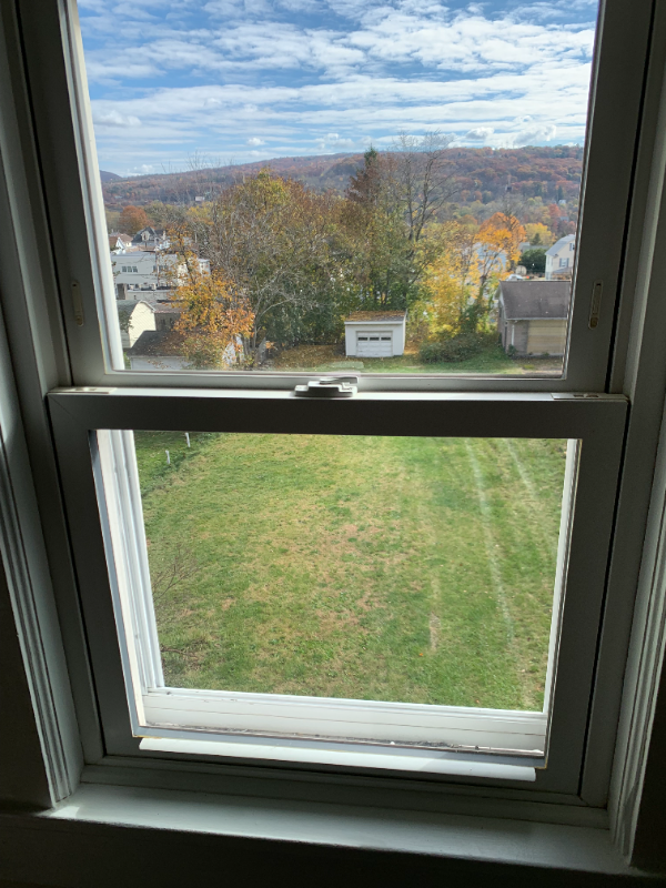 966 Ridge Ave 2nd Fl - Photo 3 of 9