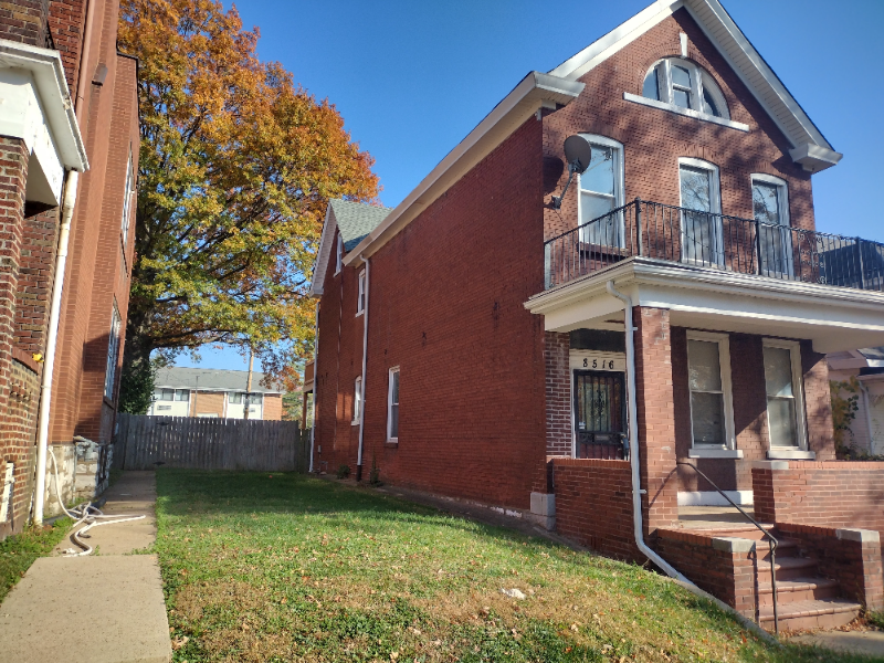 0000 Church Rd, St. Louis, MO 63147 4 Bedroom House for 2,020/month