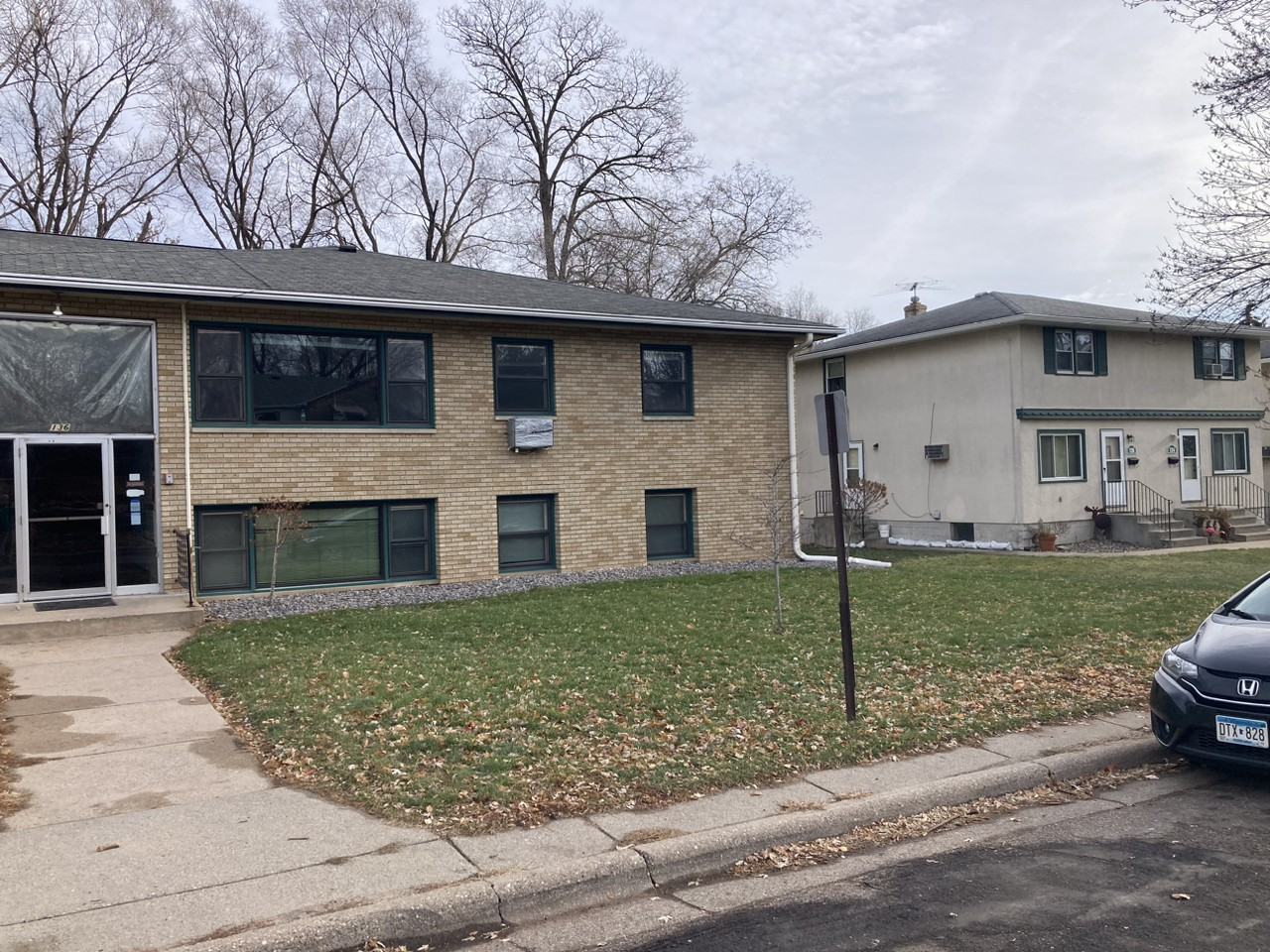 136 11th Avenue North #1B - Photo 2 of 20