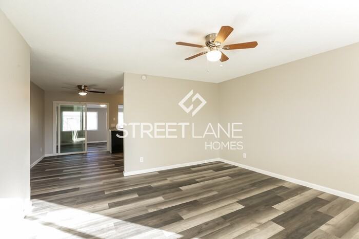 916 W Orion St - Photo 3 of 15